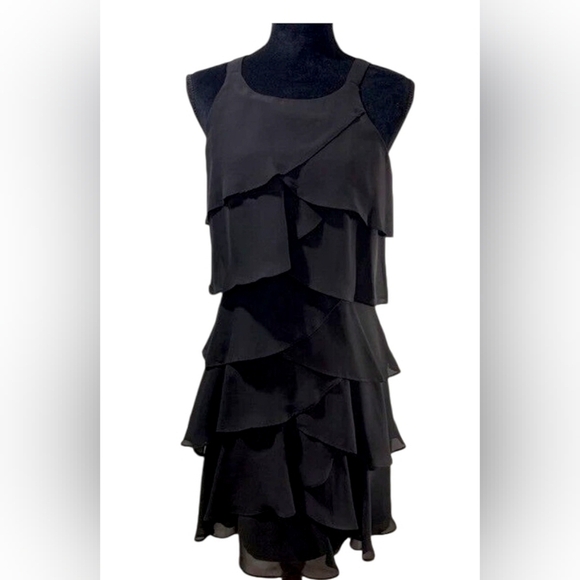 White House Black Market Chiffon Ruffled Tiered Black Cocktail Dress Size 6 - Picture 8 of 8